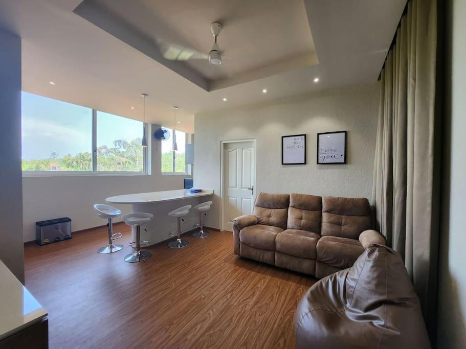 Gulzar 2Bhk Service Apartment, Kannur Exterior foto